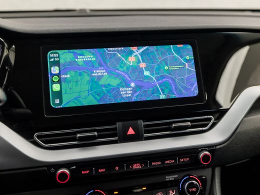 Kia Niro 1.6 GDi Hybrid DynamicLine 142Pk Automaat (APPLE CARPLAY, GROOT NAVI, CAMERA, LEDER, SPORTSTOELEN... ActivLease financial lease