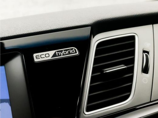 Kia Niro 1.6 GDi Hybrid DynamicLine 142Pk Automaat (APPLE CARPLAY, NAVIGATIE, LEDER, CAMERA, SPORTSTOELEN,... ActivLease financial lease