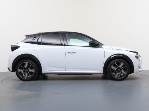 Lancia Ypsilon LX 54 kWh | 11 kW lader | Achteruitrijcamera | Airco (automatisch) ActivLease financial lease