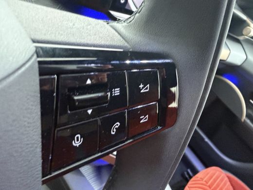 Lancia Ypsilon LX 54 kWh | 11 kW lader | Achteruitrijcamera | Airco (automatisch) ActivLease financial lease