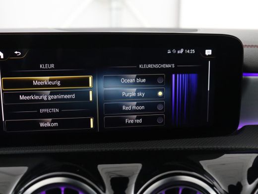 Mercedes-Benz CLA 250 e Bns Sol AMG Ld | Stoelverwarming | Widescreen | Sfeerverlichting | Full LED | Park Assist |... ActivLease financial lease