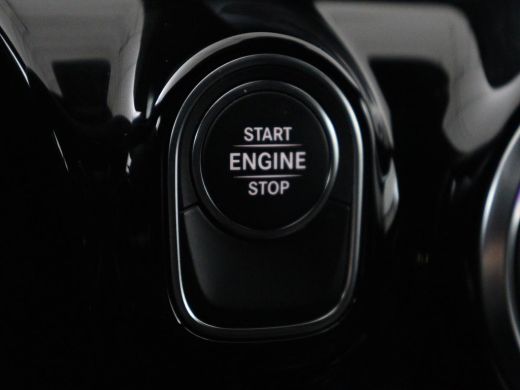 Mercedes-Benz CLA 250 e Bns Sol AMG Ld | Stoelverwarming | Widescreen | Sfeerverlichting | Full LED | Park Assist |... ActivLease financial lease