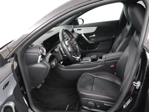 Mercedes-Benz CLA 250 e Bns Sol AMG Ld | Stoelverwarming | Widescreen | Sfeerverlichting | Full LED | Park Assist |... ActivLease financial lease