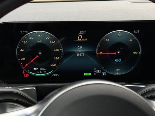 Mercedes-Benz EQB Aut. 250 AMG Sport Ed. 7pers 67 kWh | SoH 93% | Panorama | Sfeer Verlichting | Burmester | Camera | ActivLease financial lease