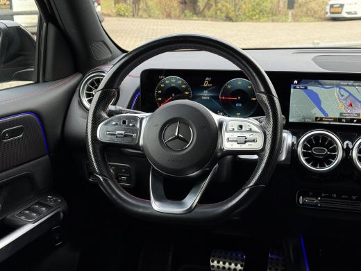 Mercedes-Benz EQB Aut. 250 AMG Sport Ed. 7pers 67 kWh | SoH 93% | Panorama | Sfeer Verlichting | Burmester | Camera | ActivLease financial lease