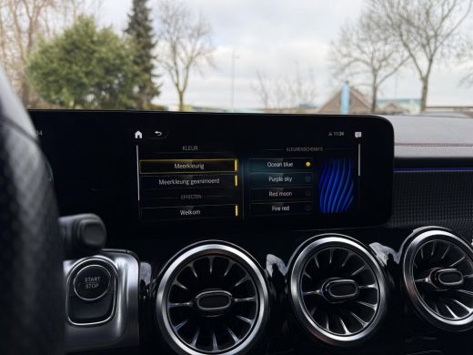 Mercedes-Benz EQB Aut. 250 AMG Sport Ed. 7pers 67 kWh | SoH 93% | Panorama | Sfeer Verlichting | Burmester | Camera | ActivLease financial lease