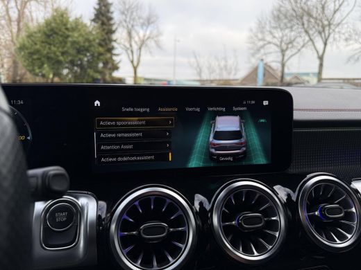 Mercedes-Benz EQB Aut. 250 AMG Sport Ed. 7pers 67 kWh | SoH 93% | Panorama | Sfeer Verlichting | Burmester | Camera | ActivLease financial lease