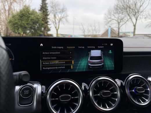 Mercedes-Benz EQB Aut. 250 AMG Sport Ed. 7pers 67 kWh | SoH 93% | Panorama | Sfeer Verlichting | Burmester | Camera | ActivLease financial lease