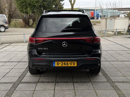 Mercedes-Benz EQB Aut. 250 AMG Sport Ed. 7pers 67 kWh | SoH 93% | Panorama | Sfeer Verlichting | Burmester | Camera | ActivLease financial lease