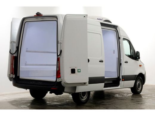 Mercedes-Benz Sprinter 316 CDI 163pk RWD L2H2 Kerstner Koelwagen 12V + 230V Nachtstekker 05-2020 ActivLease financial lease