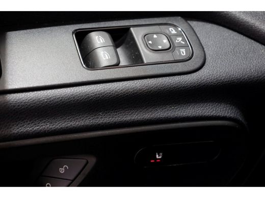 Mercedes-Benz Sprinter 316 CDI 163pk RWD L2H2 Kerstner Koelwagen 12V + 230V Nachtstekker 05-2020 ActivLease financial lease