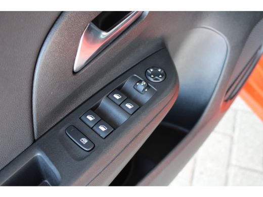 Opel Corsa 1.2 Elegance | Keyless start | Groot scherm | Parkeercamera | Keyless entry | ActivLease financial lease