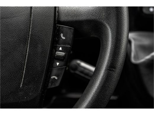 Opel Movano **Bakwagen met laadklep | Euro 6 | 165 PK | Cruise | Camera | Airco** ActivLease financial lease