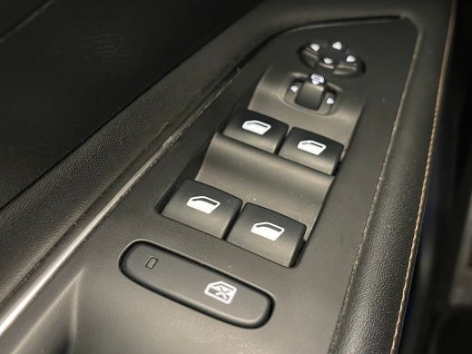 Peugeot 3008 1.6 HYbrid4 300 Premi&egrave;re Pack Panorama Dak | Elek. Stoelen met Massage | Focal | Elek. Achterklep... ActivLease financial lease