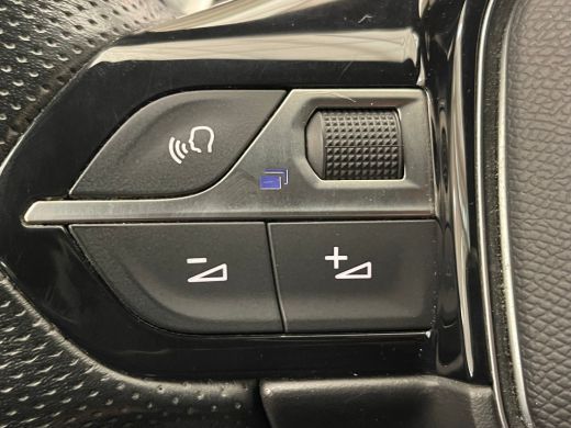 Peugeot 3008 1.6 HYbrid4 300 Premi&egrave;re Pack Panorama Dak | Elek. Stoelen met Massage | Focal | Elek. Achterklep... ActivLease financial lease