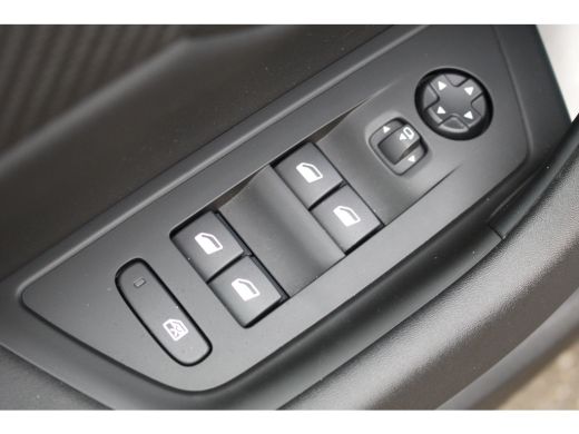 Peugeot 508 SW 1.6 HYbrid 225 Allure | ACC | BLIS | 360 CAM | Matrix LED | CarPlay | St. Verwarming | Keyless... ActivLease financial lease