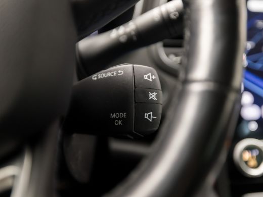 Renault Megane E-Tech Estate 1.6 E-Tech Plug-In Hybrid 160 Edition One 160Pk Automaat (APPLE CARPLAY, GROOT NAVI, STUUR... ActivLease financial lease