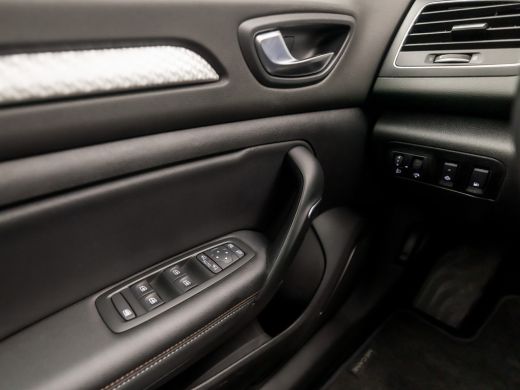 Renault Megane E-Tech Estate 1.6 E-Tech Plug-In Hybrid 160 Edition One 160Pk Automaat (APPLE CARPLAY, GROOT NAVI, STUUR... ActivLease financial lease