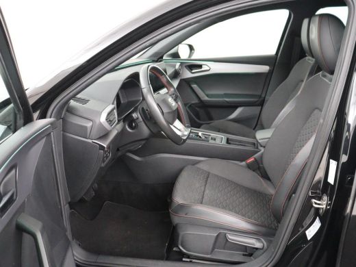 Seat Leon Sportstourer 1.5 eTSI FR Launch Edition | Carplay | Full LED | Adaptive Cruise | Sfeerverlichting... ActivLease financial lease