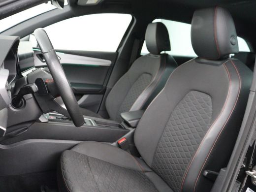 Seat Leon Sportstourer 1.5 eTSI FR Launch Edition | Carplay | Full LED | Adaptive Cruise | Sfeerverlichting... ActivLease financial lease