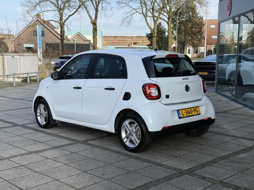 Smart Forfour Aut. EQ Essential 18 kWh | 89% SOH | LMV | Leder | ActivLease financial lease