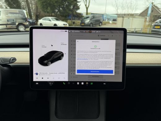 Tesla Model 3 Aut. Long Range Dual Motor AWD 75kWh | SoH 92% | Autopilot | Panorama | Leder | ActivLease financial lease