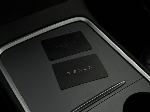 Tesla Model 3 Aut. Long Range Dual Motor AWD | SoH 89%  Autopilot | Panorama | Leder | ActivLease financial lease