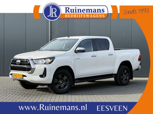 Toyota Hilux 2.4 D-4D AUTOMAAT / 4x4 / 1e EIG. / 3.500 KG AHG / CAMERA / TREKHAAK / ECC / CRUISE / CARPLAY