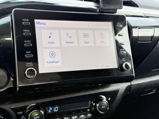 Toyota Hilux 2.4 D-4D AUTOMAAT / 4x4 / 1e EIG. / 3.500 KG AHG / CAMERA / TREKHAAK / ECC / CRUISE / CARPLAY ActivLease financial lease