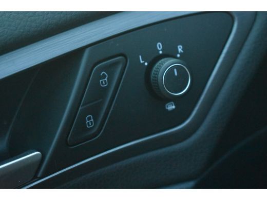 Volkswagen e-Golf 136PK E-DITION | NAVIGATIE | ADAPT. CRUISE | APP. CONNECT | CLIMATE CONTROL |  FULL LED | 16 INCH ActivLease financial lease