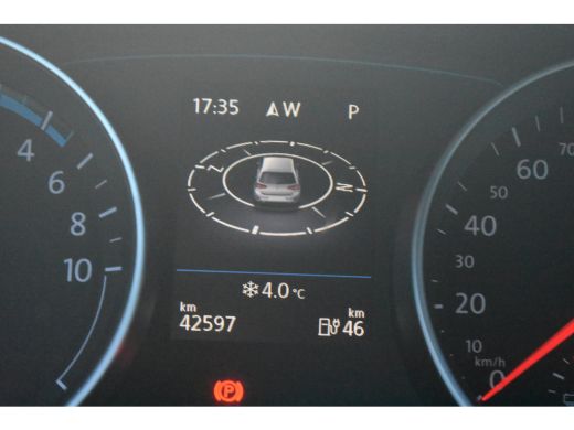 Volkswagen e-Golf 136PK E-DITION | NAVIGATIE | ADAPT. CRUISE | APP. CONNECT | CLIMATE CONTROL |  FULL LED | 16 INCH ActivLease financial lease