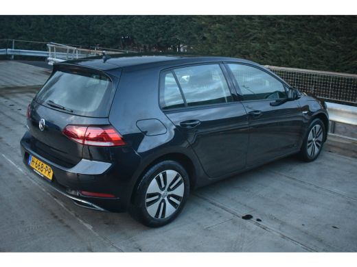 Volkswagen e-Golf 136PK E-DITION | NAVIGATIE | ADAPT. CRUISE | APP. CONNECT | CLIMATE CONTROL |  FULL LED | 16 INCH ActivLease financial lease