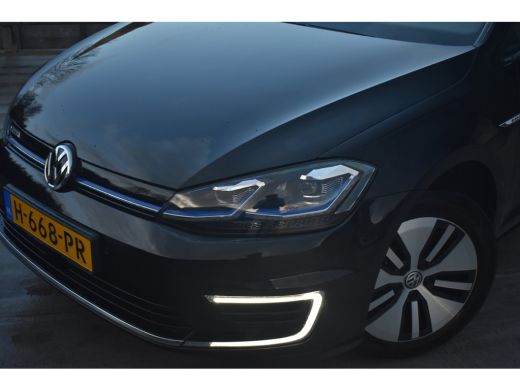 Volkswagen e-Golf 136PK E-DITION | NAVIGATIE | ADAPT. CRUISE | APP. CONNECT | CLIMATE CONTROL |  FULL LED | 16 INCH ActivLease financial lease