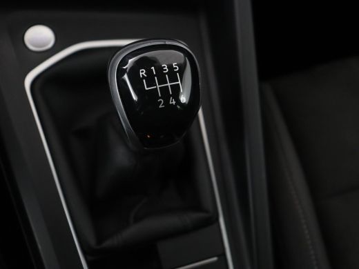 Volkswagen Golf Variant 1.0 TSI Life Business | Memory | Stoel & stuurverwarming | Adaptive Cruise | Camera | Car... ActivLease financial lease