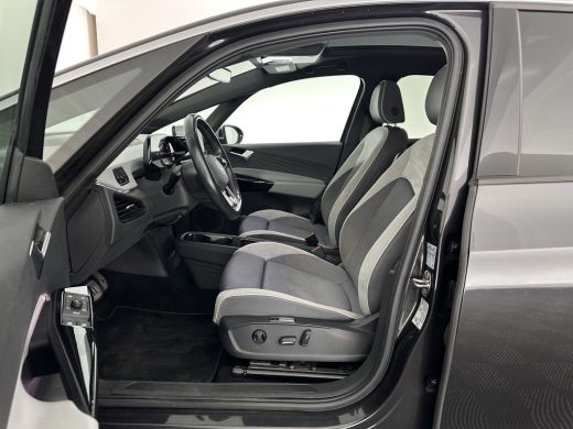 Volkswagen ID.3 First Max 58 kWh [ 3-Fase-11kW ] {SOH-87%} (INCL-BTW) *HEATPUMP | PANO | HEAD-UP | ADAPTIVE-CRUIS... ActivLease financial lease
