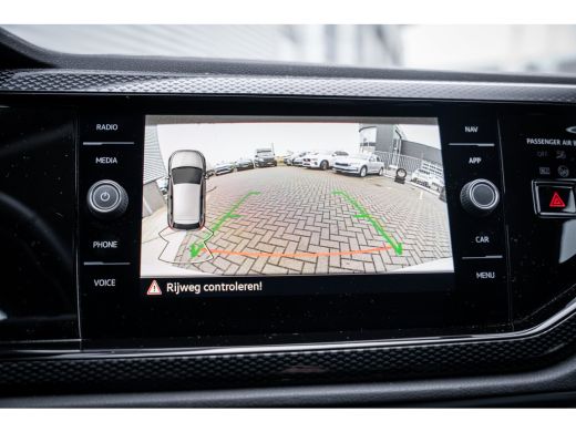 Volkswagen Polo 1.0 TSI Life Edition | Achteruitrijcamera | Airco (automatisch) | Extra getint glas ActivLease financial lease