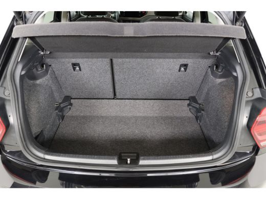 Volkswagen Polo 1.0 TSI R-Line Edition | Automaat! | 1e Eigenaar! | Dealer Onderhouden | Navi | Airco | Cruise Ad... ActivLease financial lease