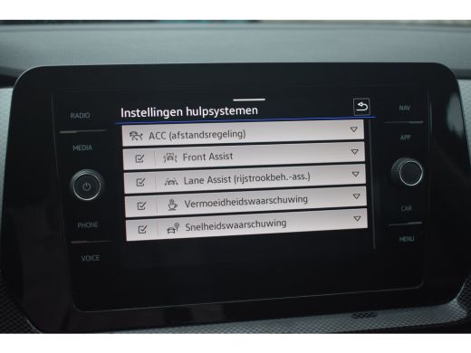 Volkswagen T-Cross 1.0 TSI 95PK Life Edition | ADAPT. CRUISE | APP. CONNECT | CLIMATE CONTROL | FULL LED | DAB+ ActivLease financial lease