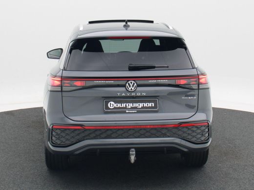 Volkswagen Tayron 1.5 eHybrid 272 Pk Automaat R-Line Edition | Panoramadak | Trekhaak | 20 Inch | Camera | Stuur- e... ActivLease financial lease