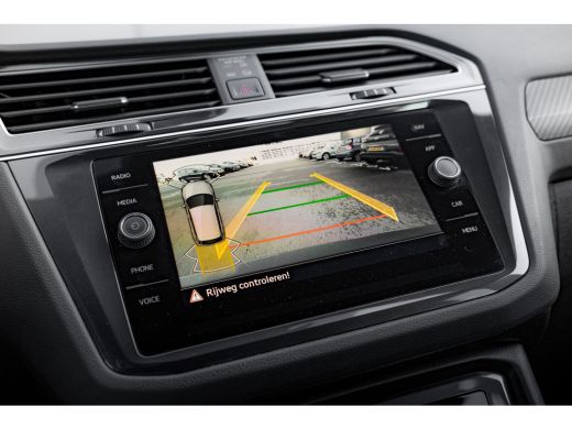 Volkswagen Tiguan 1.5 TSI R-Line Business+ | Camera | Trekhaak | Stoel/Stuurverwarming | ActivLease financial lease