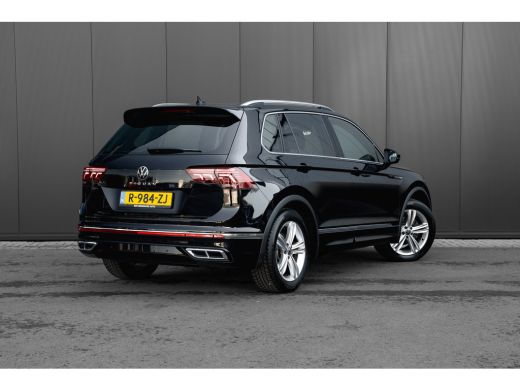 Volkswagen Tiguan 1.5 TSI R-Line Business+ | Camera | Trekhaak | Stoel/Stuurverwarming | ActivLease financial lease