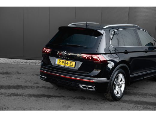 Volkswagen Tiguan 1.5 TSI R-Line Business+ | Camera | Trekhaak | Stoel/Stuurverwarming | ActivLease financial lease