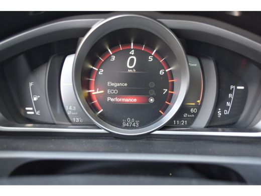 Volvo  V40 Cross Country 1.5 T3 Polar+ Luxury ActivLease financial lease