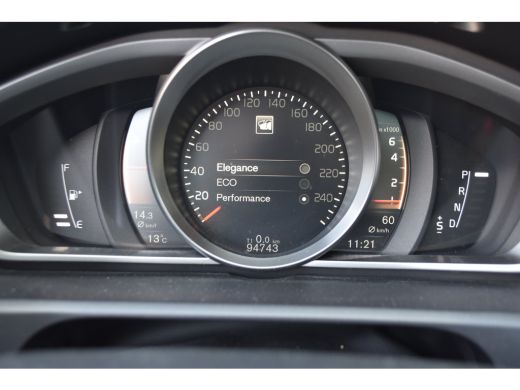 Volvo  V40 Cross Country 1.5 T3 Polar+ Luxury ActivLease financial lease