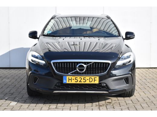 Volvo  V40 Cross Country 1.5 T3 Polar+ Luxury ActivLease financial lease