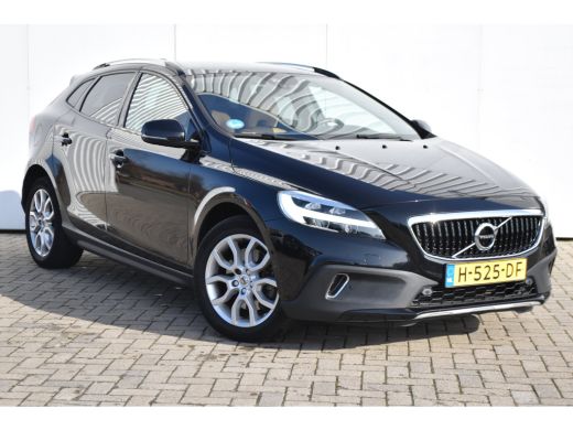 Volvo  V40 Cross Country 1.5 T3 Polar+ Luxury ActivLease financial lease