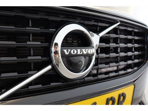 Volvo  V60 T6 350PK R-design Long Range | 360&ordm; | Getint Glas | Pilot Assist | Memory | Blis | 19'' ActivLease financial lease