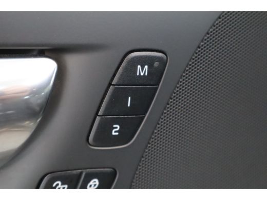 Volvo  V60 T6 350PK R-design Long Range | 360&ordm; | Getint Glas | Pilot Assist | Memory | Blis | 19'' ActivLease financial lease