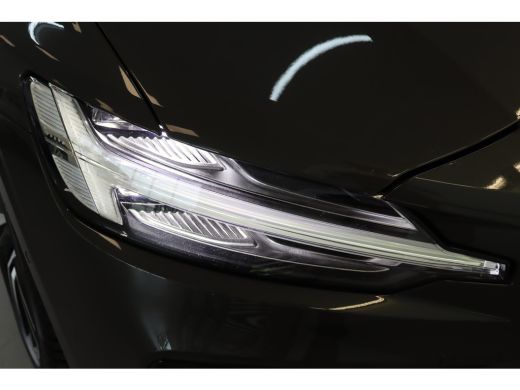 Volvo  V60 T6 350PK R-design Long Range | 360&ordm; | Getint Glas | Pilot Assist | Memory | Blis | 19'' ActivLease financial lease