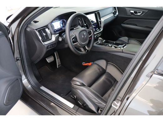 Volvo  V60 T6 350PK R-design Long Range | 360&ordm; | Getint Glas | Pilot Assist | Memory | Blis | 19'' ActivLease financial lease